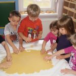 Božićna jelka i mirisni kolačići