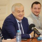 Ivan Pikivača nakon dugogodišnjeg staža kao ravnatelj i nastavnik odlazi u zasluženu mirovinu